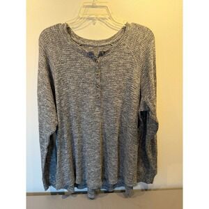 American Eagle Large Gray Long Sleeve Henley‎ Top